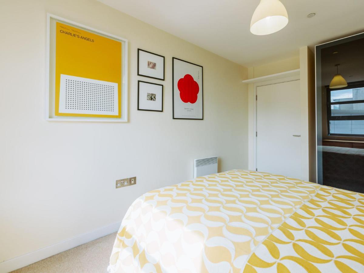 Pass The Keys Location Flat Near Old St And Dalston Overlooking Rosemary Park And Regents Canal Appartement Londen