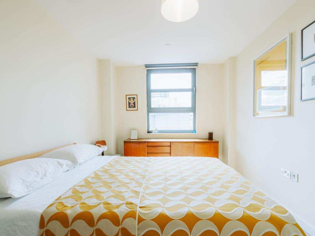 Appartement Pass The Keys Location Flat Near Old St And Dalston Overlooking Rosemary Park And Regents Canal Londen